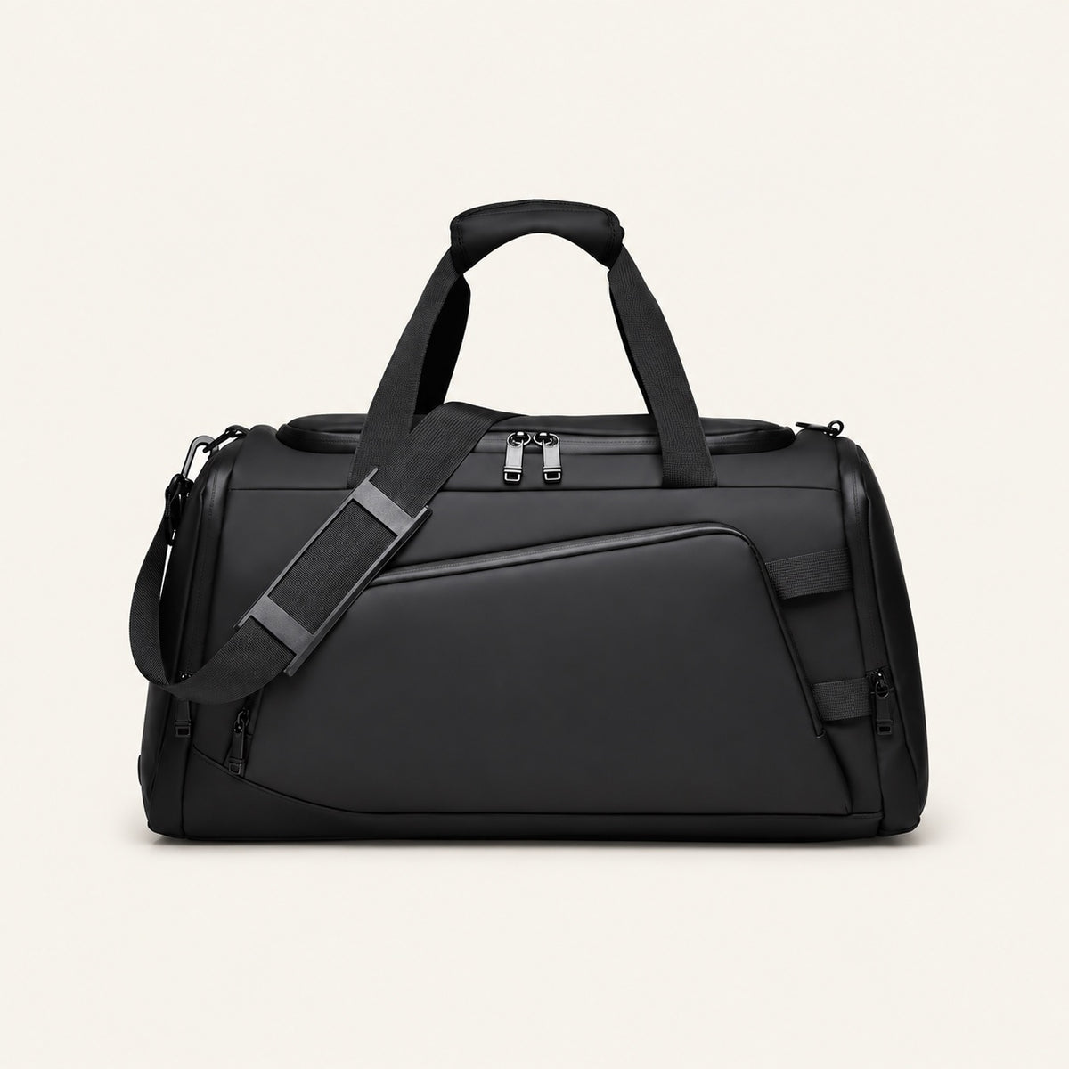 Sac de sport et de voyage, séparation sec et humide — packshot sur fond ivoire