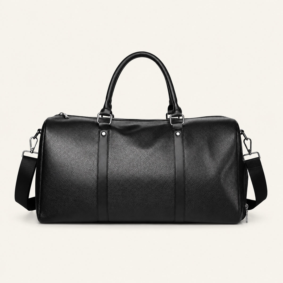 Sac de voyage deux nuits, effet cuir déperlant — packshot sur fond ivoire